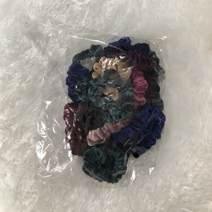 Pack of 26 unused velvet scunchies